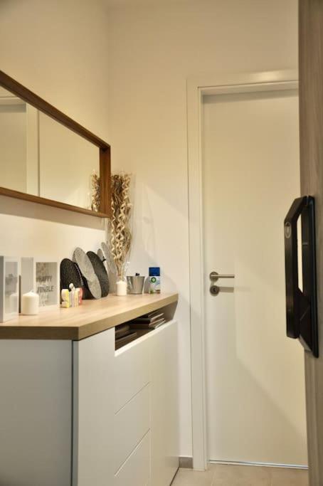 New Studio Apartment In Central Budapest - Free Parking Ngoại thất bức ảnh