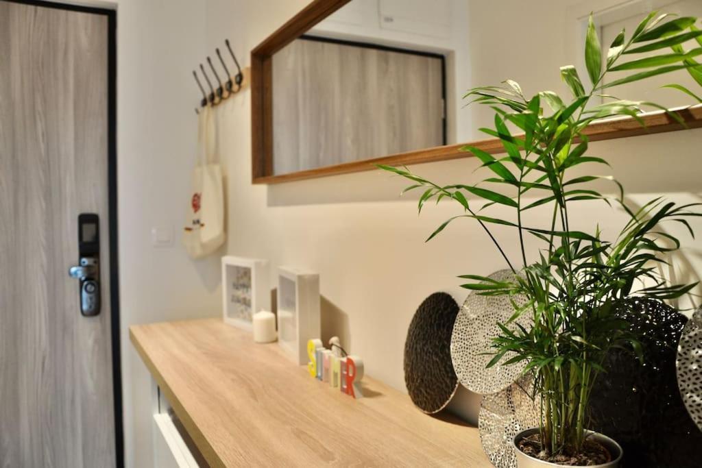 New Studio Apartment In Central Budapest - Free Parking Ngoại thất bức ảnh